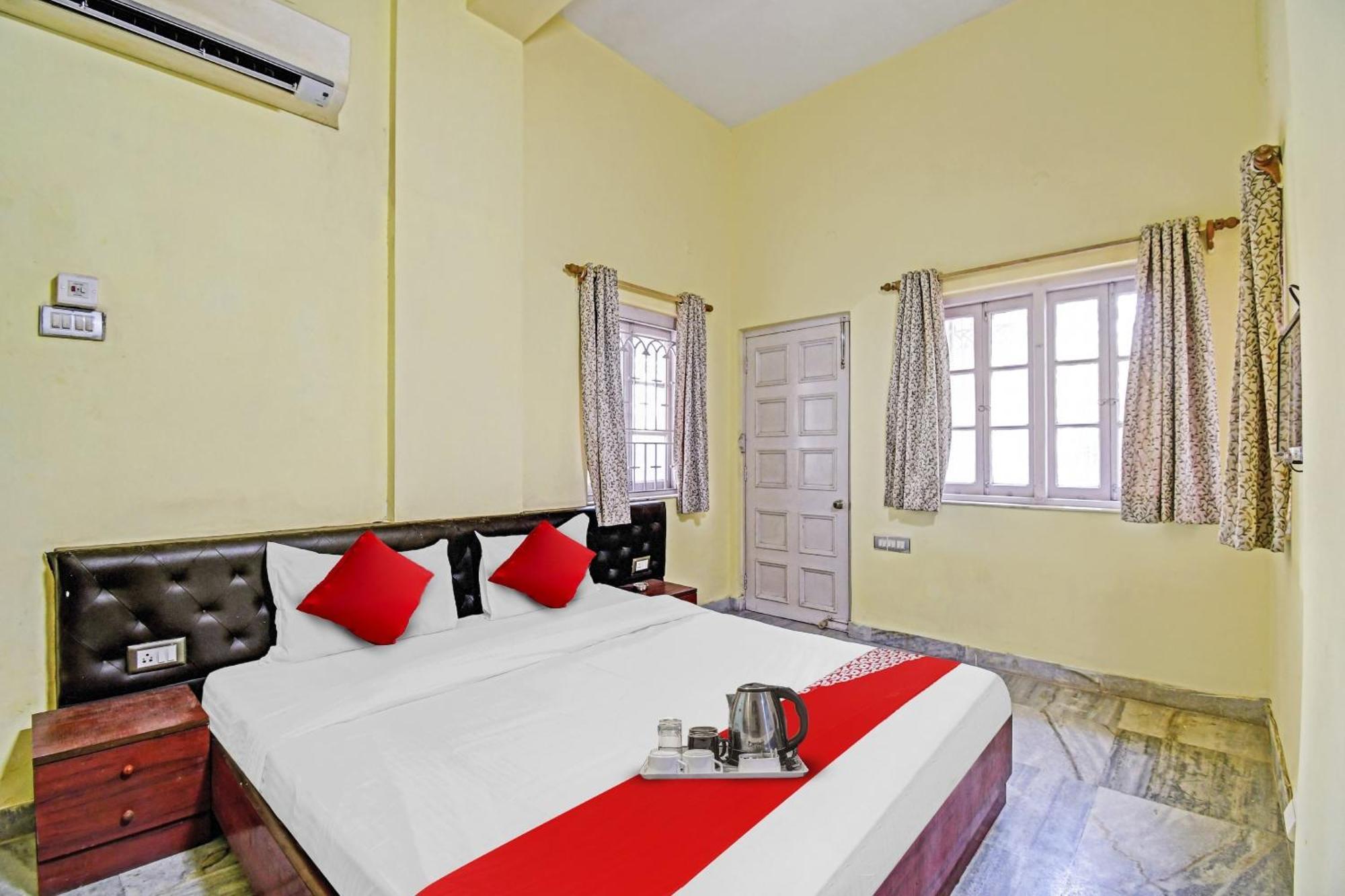 Hotel O R A Homestay Near Acropolis Mall Kolkata Bagian luar foto