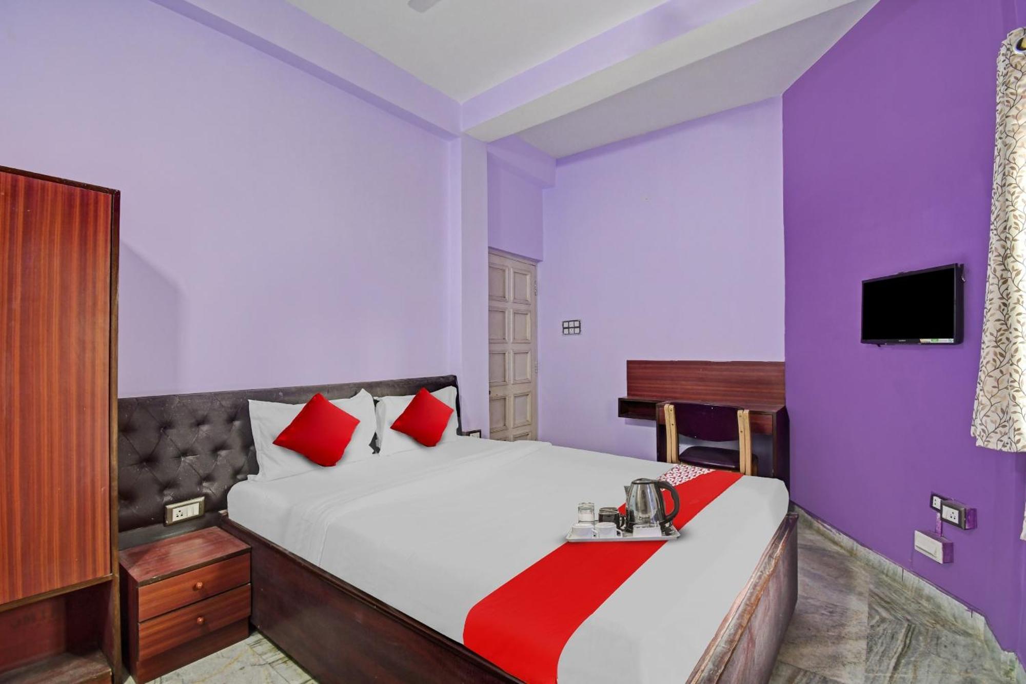 Hotel O R A Homestay Near Acropolis Mall Kolkata Bagian luar foto
